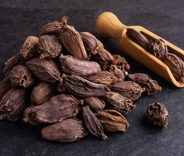 Organic Black Cardamom (Badi Elaichi)