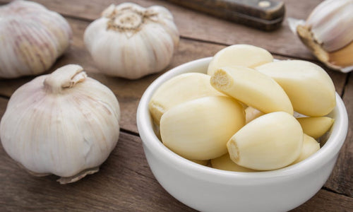 Organic Peeled Garlic