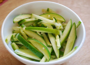 Organic Raw Mango Sliced With Skin